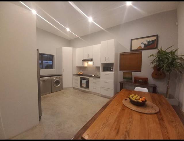 3 BEDROOM HOUSE FOR SALE IN VAKANSIEPLAAS